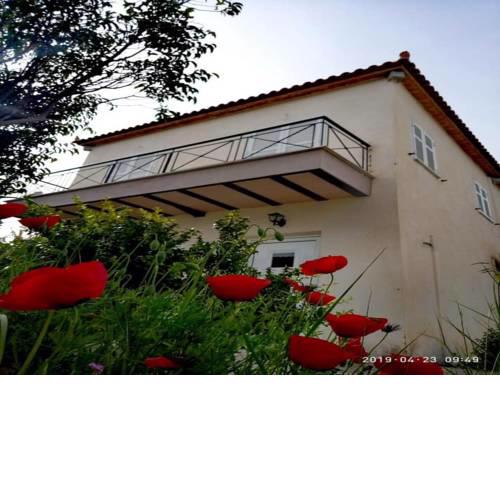 Easy-peasy Holiday Home in Kalloni with Balcony