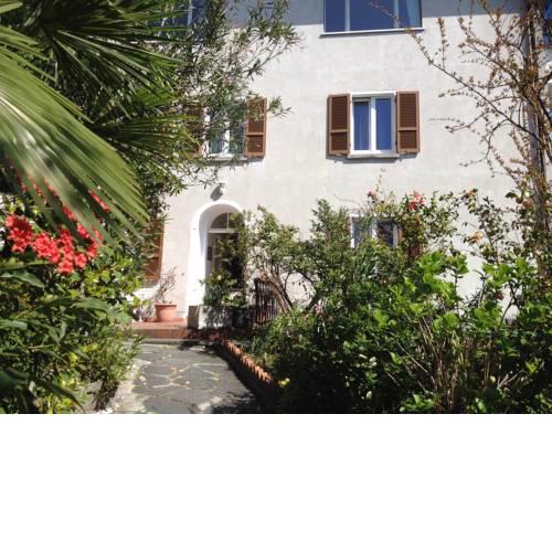 Easy Stay by Hotel La Perla