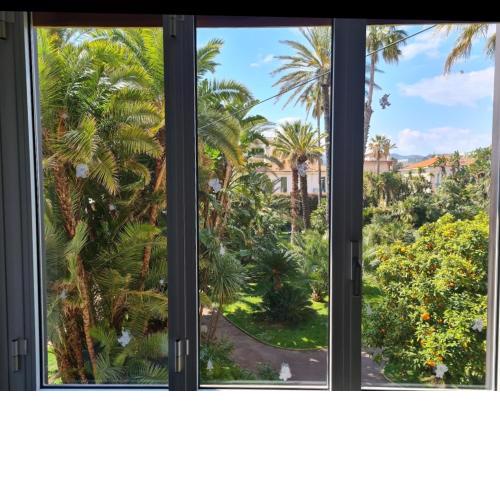 EasyHome TimeToLive with garden view in 1 min from sea