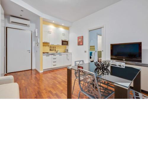 Easylife - Amazing apartment in Pta Venezia 10 mins Duomo