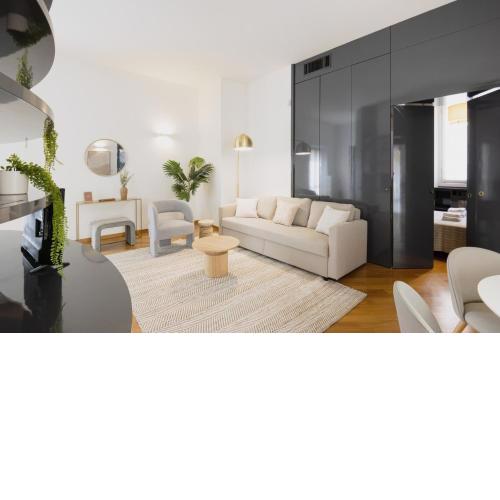 Easylife - Elegante dimora a due passi dal Duomo