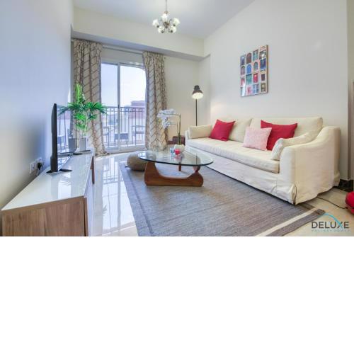 Eclectic 1BR in Pantheon Boulevard by Deluxe Holiday Homes
