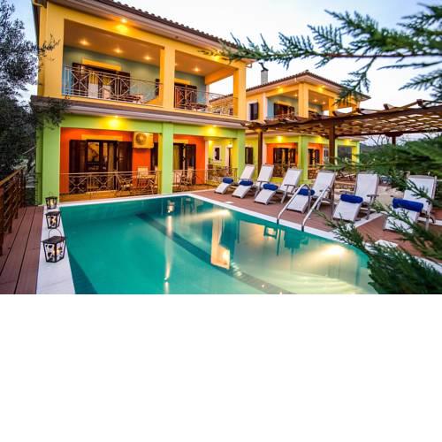 Eclectic Villa With Pool and Stunning Views
