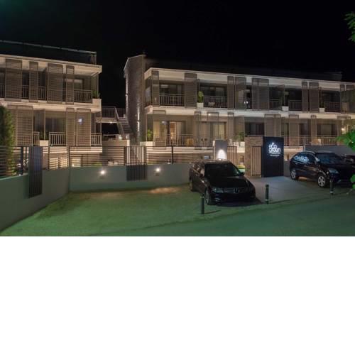 Eco Green Residences & Suites
