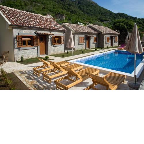 Eco Villas Merak