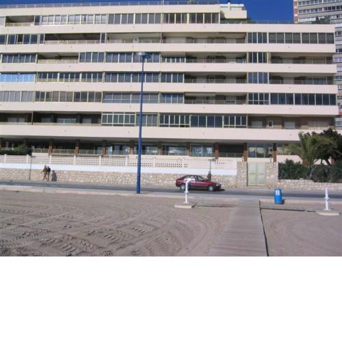 EDIFICIO GLASOR