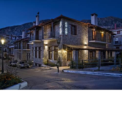 Ef Zin Studios & Suites Hotel
