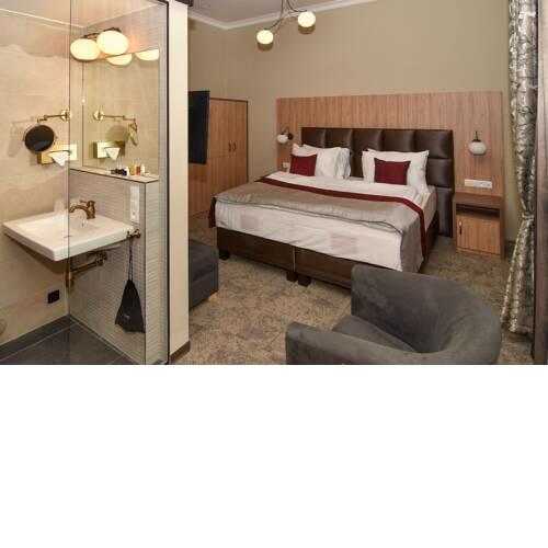 EFI SPA HOTEL