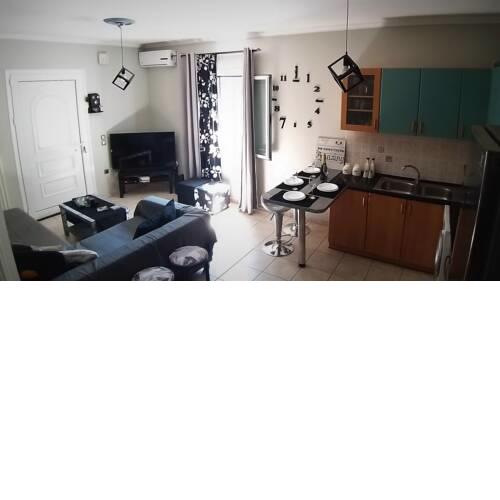 Efi's apartment