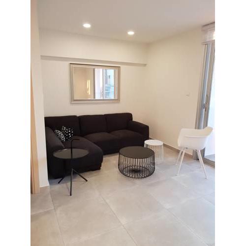Egkomi Luxury Suites