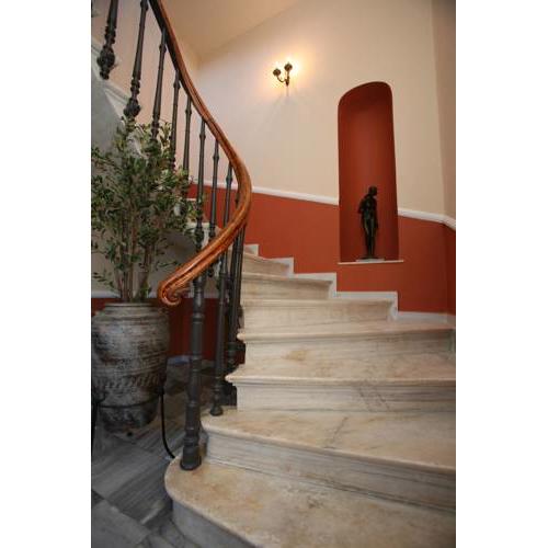 Egli Boutique Hotel
