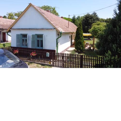 Égrenyíló Vendégház Bezeréd