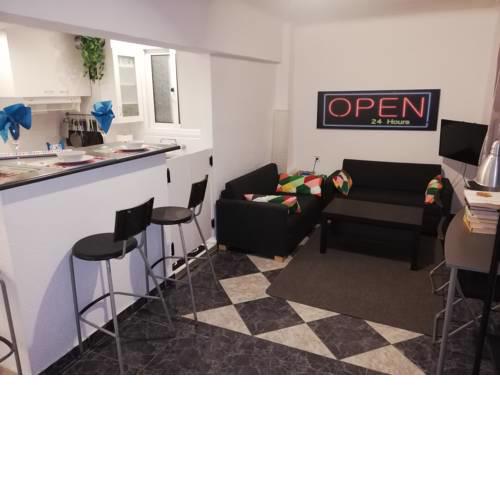 EIIANIKOU APARTMENT IN PANKRATI vipgreece