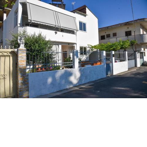 EJONA Villa