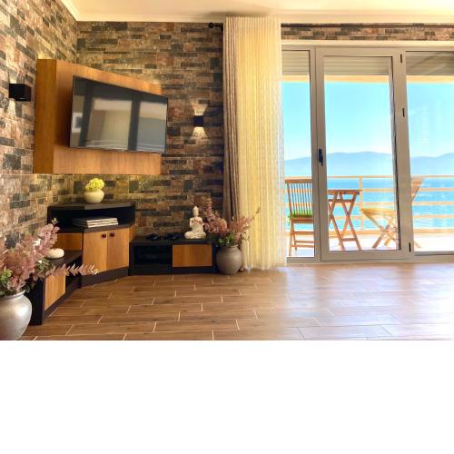 Eka Luxury Beachfront One-Bedroom Apartment