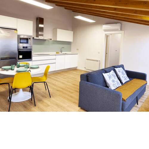 EL ATICO DEL CAPITAN -Excelente apartamento en el centro de Valladolid-