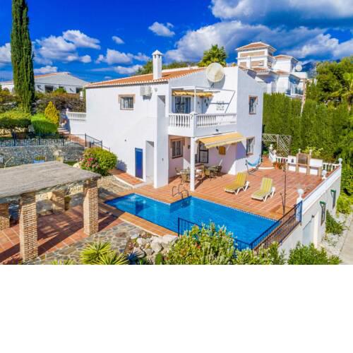 El Molino Villa Sleeps 8 with Pool and Air Con