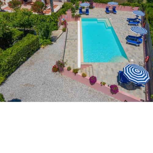 Elbaloves Appartaments Villa
