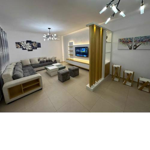 Elby Apartments