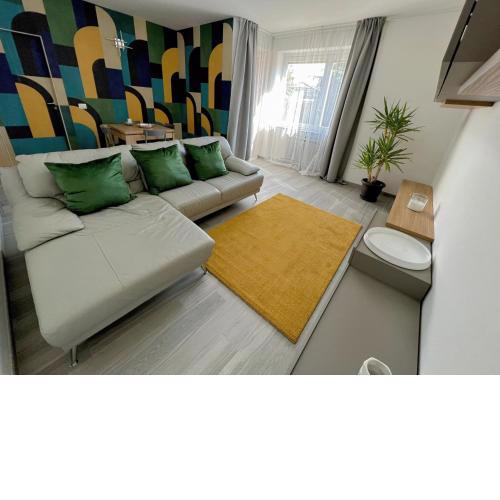 Elegance and personality a stone's throw from Alba