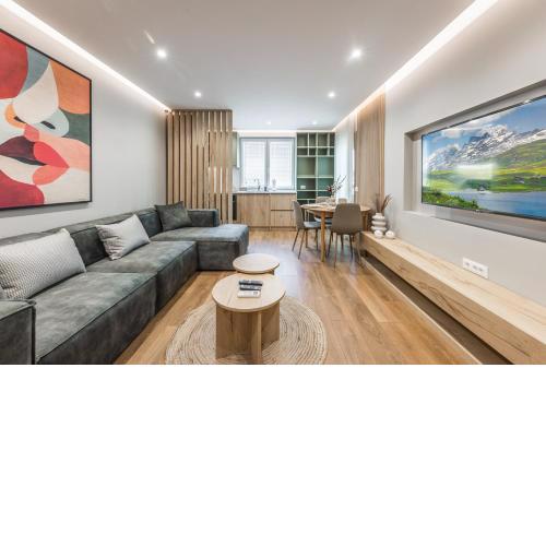 Elegance Coastal Apartment