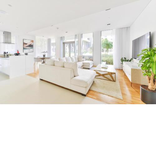 Elegant 2+1 BR with Fantastic Views of Ain Dubai