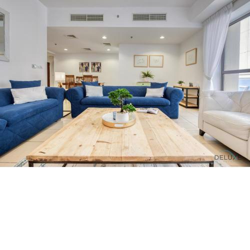 Elegant 2BR in Shams 4 JBR by Deluxe Holiday Homes