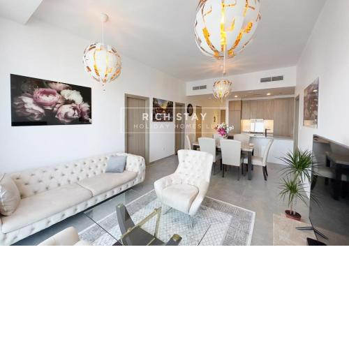 Elegant 2BR/Stella Maris/Dubai Marina/Rich Stay