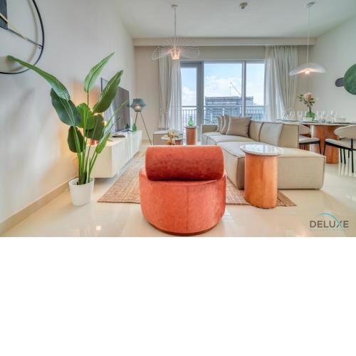 Elegant 3BR with Assistant Room at Harbour Views Tower 1 by Deluxe Holiday Homes