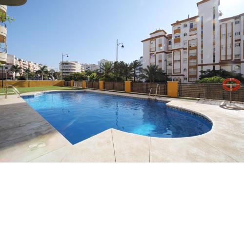 Elegant and Compact Apartment, Port of Estepona (BV1-1-B)