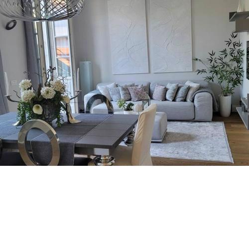 Elegant Apartment in Como with Terrace