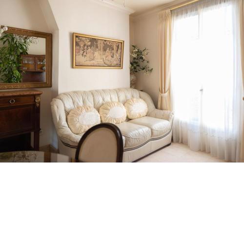 Elegant apt for 2 near the Montparnasse tower