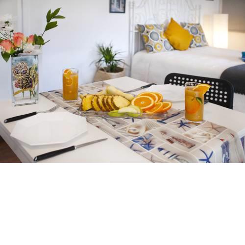 ELEGANT BEACHSIDE Apt Town Centre SUPERHOST Award