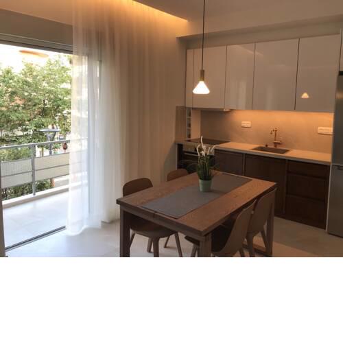 Elegant Central Square Apartment