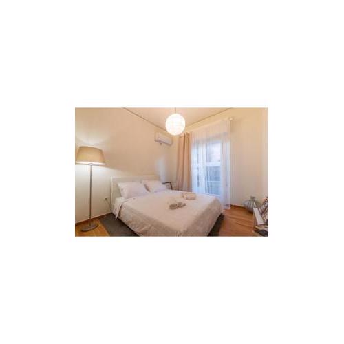 Elegant flat at Acropolis