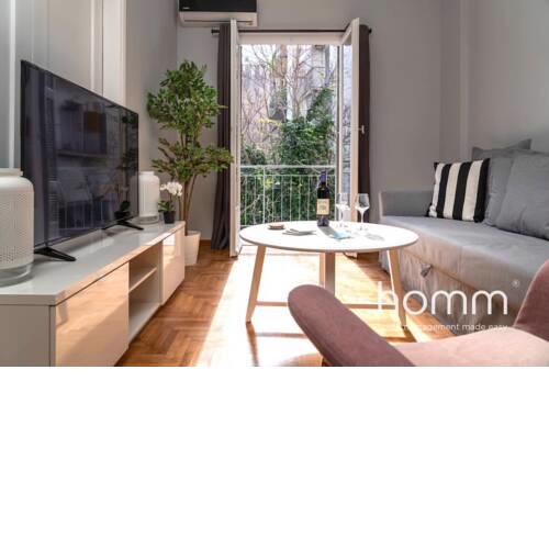 Elegant homm Apartment in Smirnis street