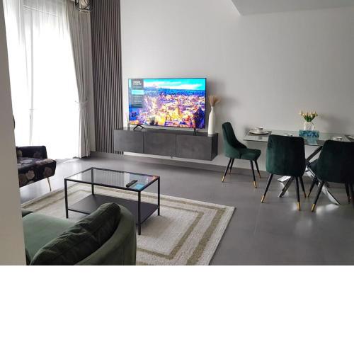 Elegant, Sea View 1 Bedroom Apartment In Creek Island