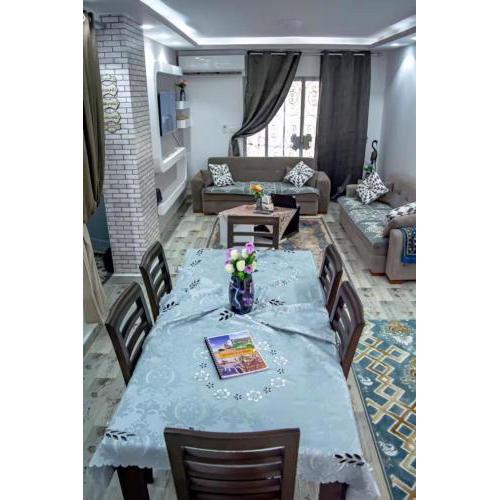Elegant Stay in Al Rehab Cozy Modern Apartment Second New Cairo