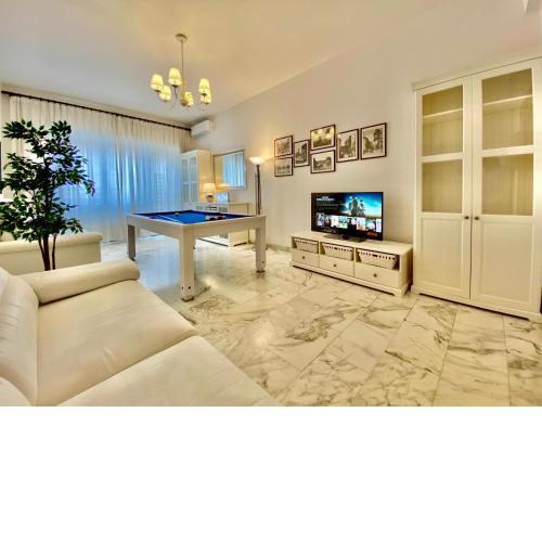Elegant Vatican Metro & Golf Rome