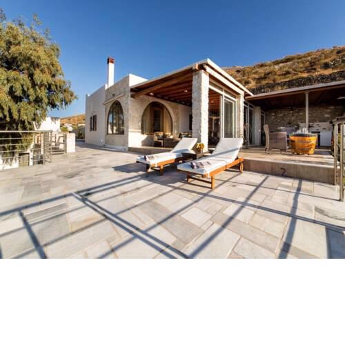 Elegant Villa in Paros with Veranda and Balcony