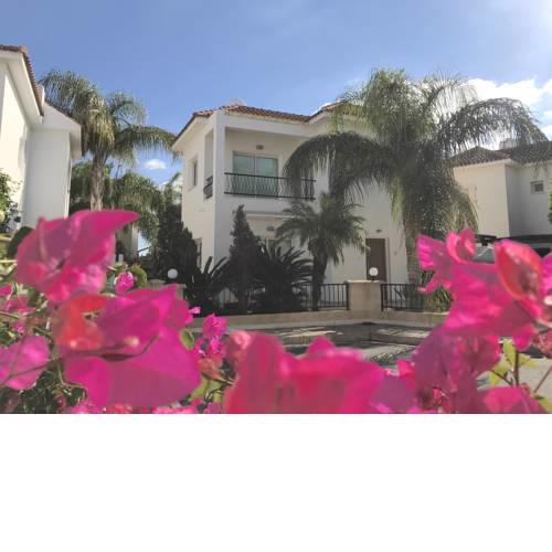 Elena Villa 2 (Villa 15)