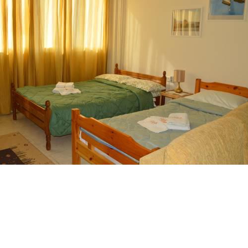 Eleni Apartments
