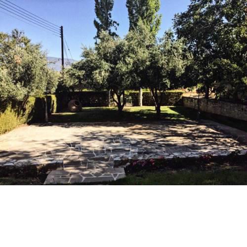 Eleon Country House