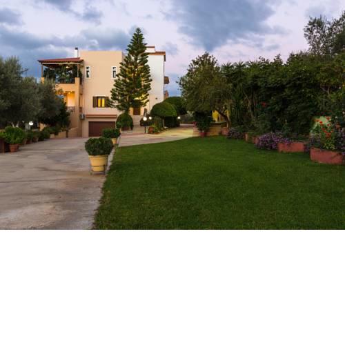 Eleonas Apartments
