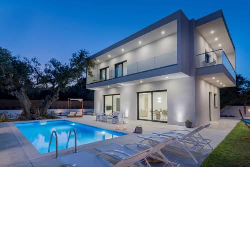 Elia Luxury Villas