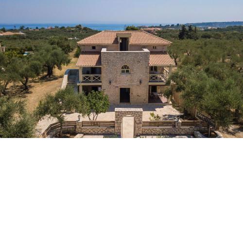 Elianthos Luxury Villa