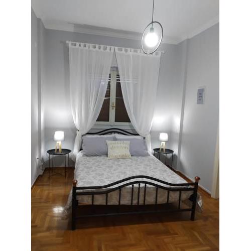 ELINA'S LUCKY APARTMENT ATHENS
