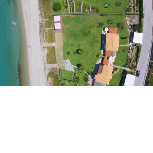Elios Villa - Beachfront, Big Gardens, Views , BBQ