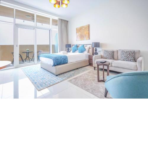 Elite LUX Holiday Homes - Elegant Studio in JVC, Dubai