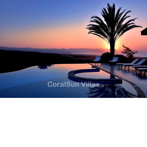 ELITE Villa Amazing Pool and Garden